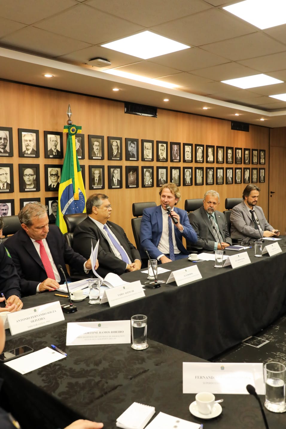 Zeca Dirceu e lideranças do Paraná levam demandas das fronteiras ao ministério da Justiça
