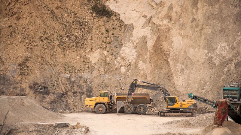 Estudo aponta queda nas vendas de máquinas e equipamentos