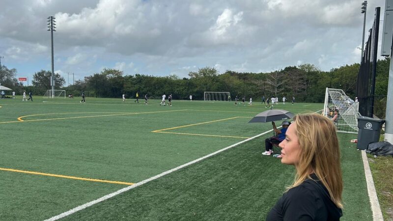 Cresce a atuação feminina no futebol mundial