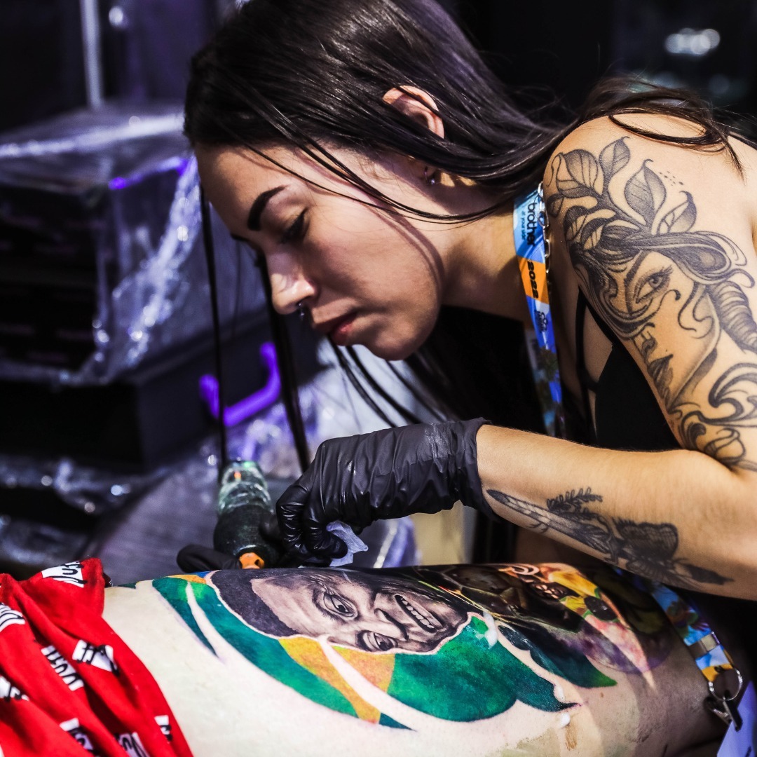 Doação de cursos profissionalizantes de tattoo e piercing