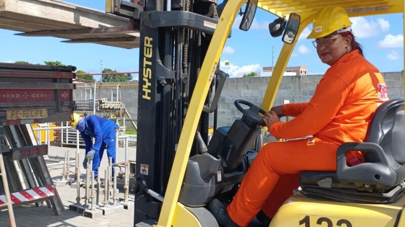 Força feminina na construção civil: mulheres conquistam cargos de destaque