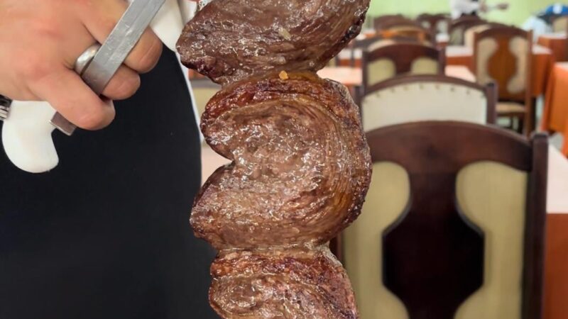 Celebre a Páscoa com almoço especial da Churrascaria Los Pampas