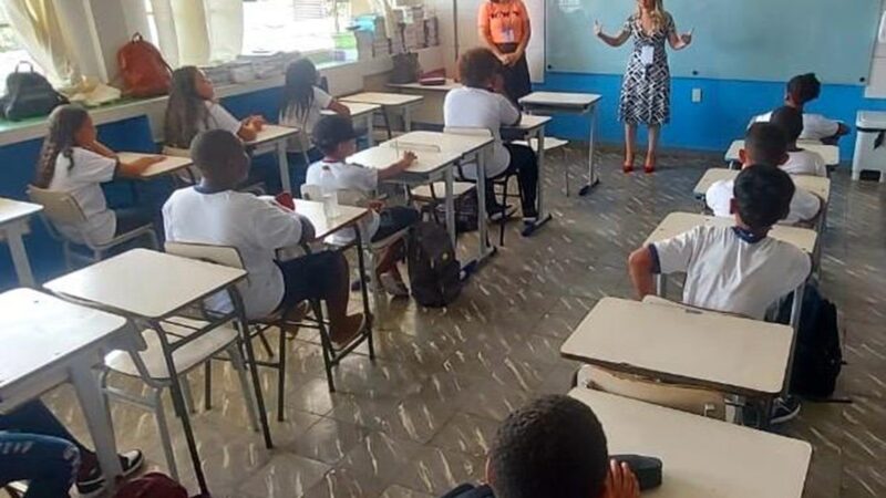 Violência escolar pode ser sanada com resolução de conflitos