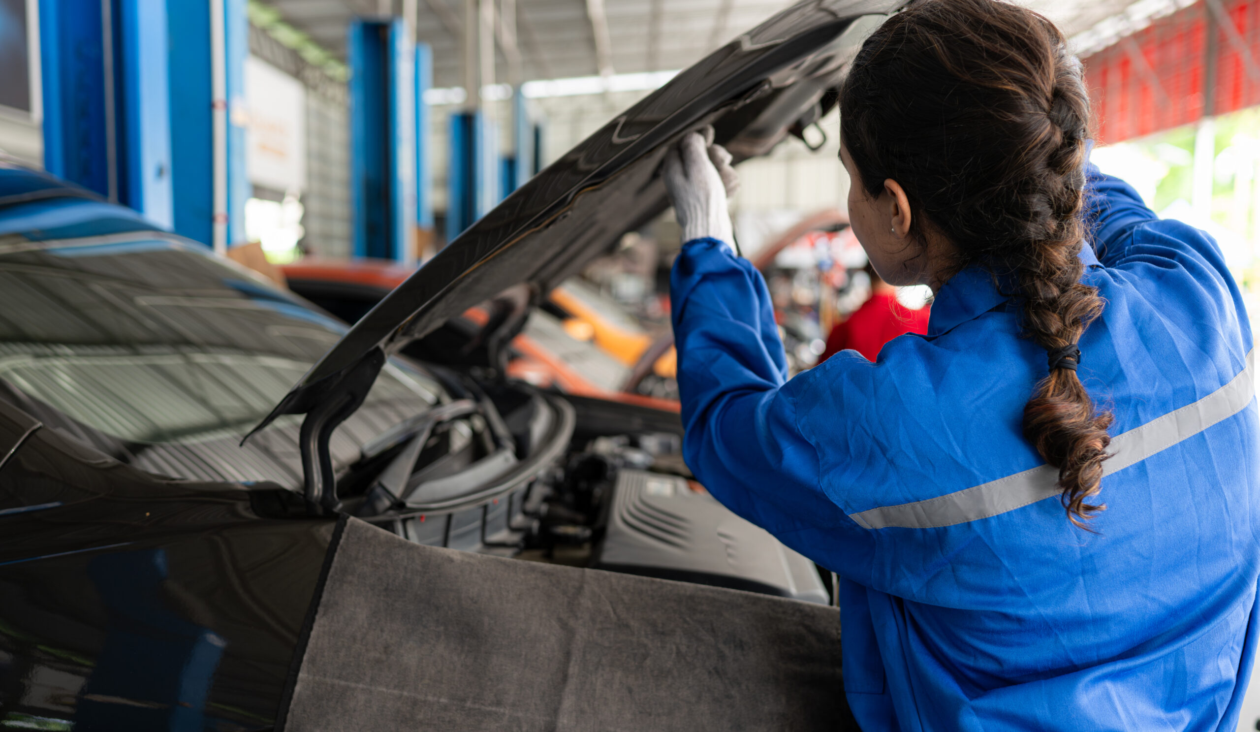 Mês da Mulher: setor automotivo vivencia ascensão feminina