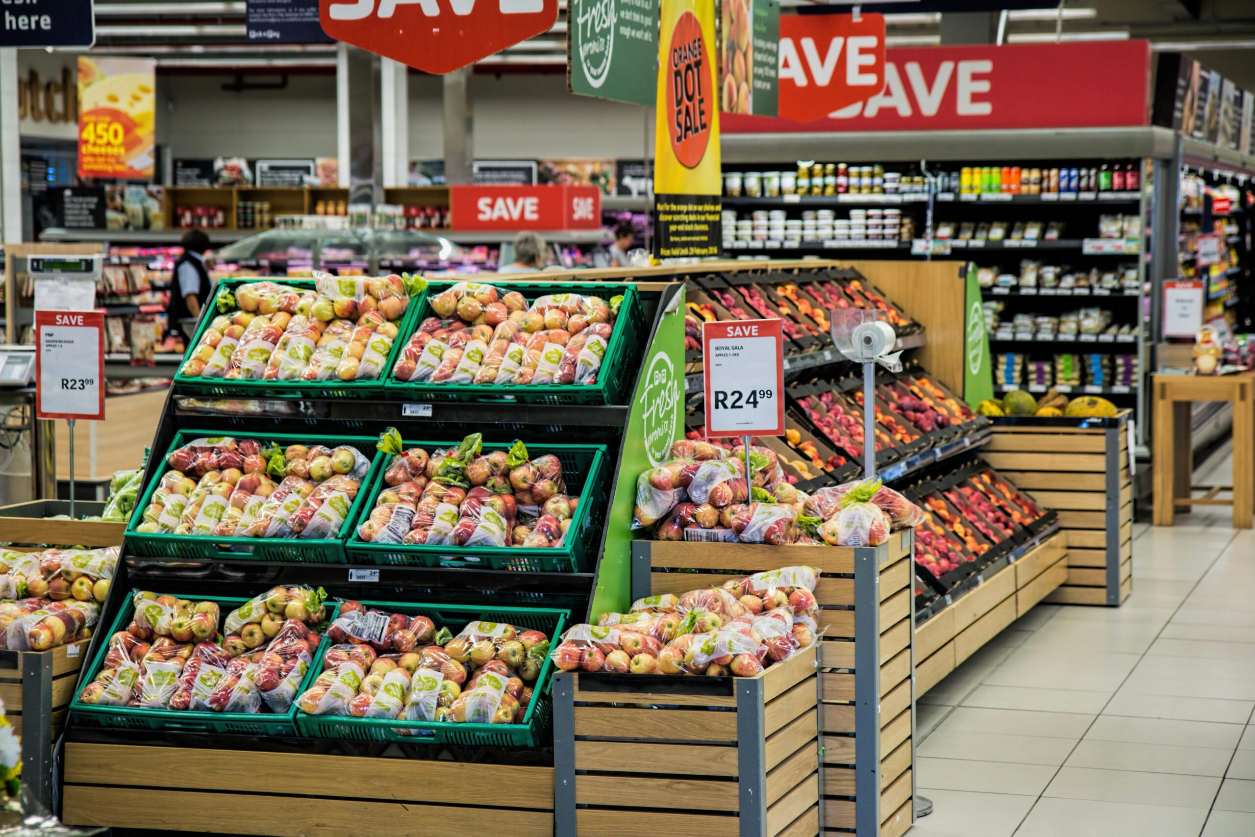 Chegada de mercados de proximidade beneficiam strip malls