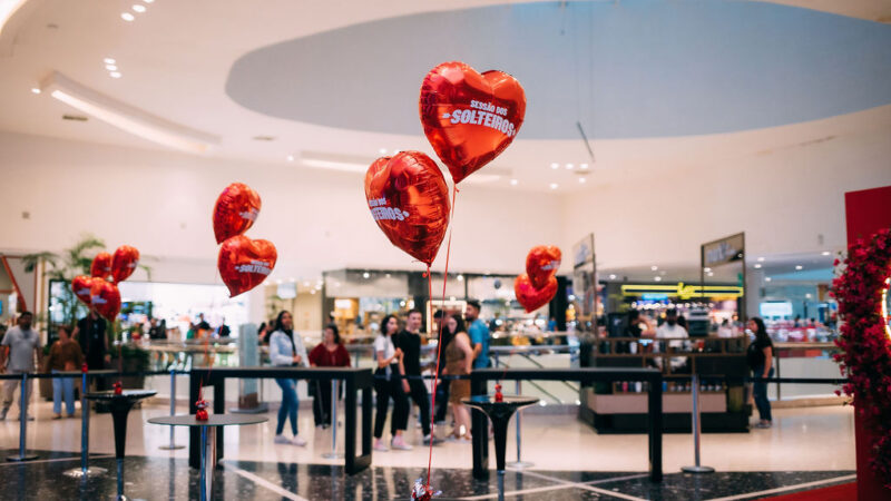 Às vésperas do Dia dos Namorados, shopping promove encontro para solteiros