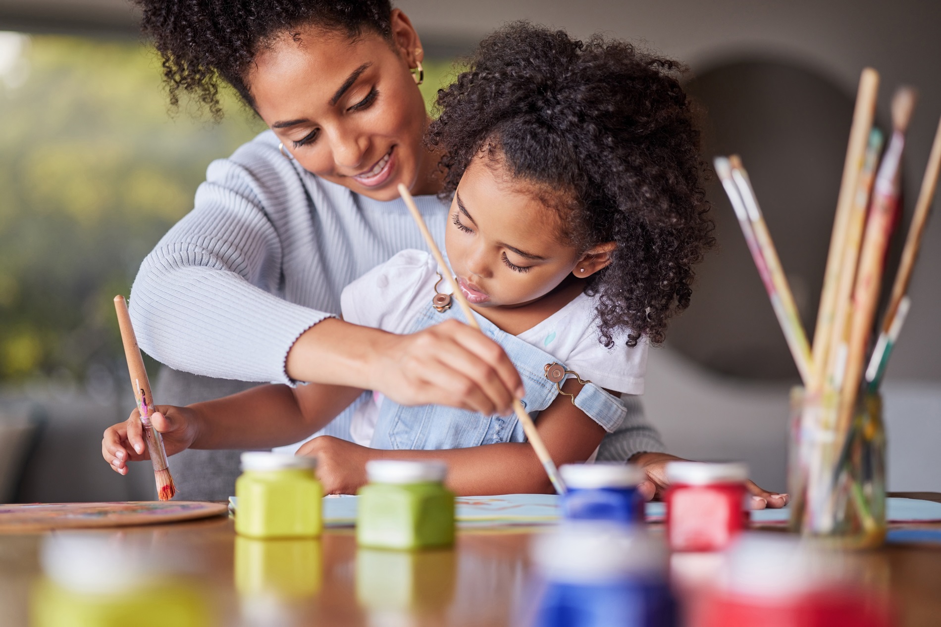 Como usar Arte para melhorar educação de crianças e adolescentes