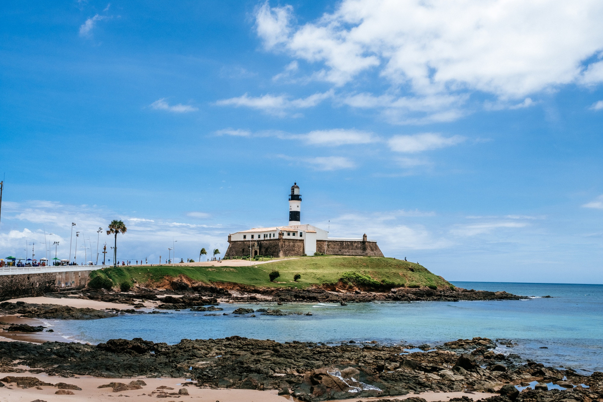 Companhia de turismo oferece 17 opções de viagens na Bahia