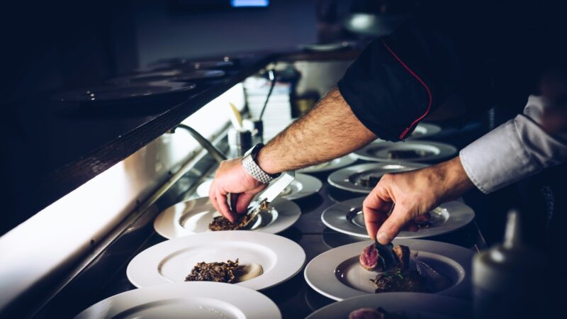 Sete tecnologias para melhorar a gestão de restaurantes