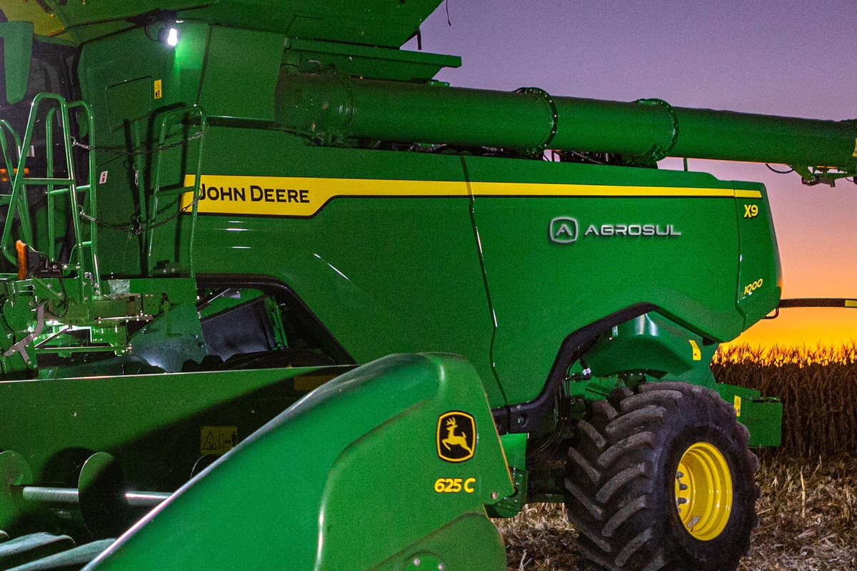 Após 33 anos, Agrosul John Deere reposiciona o seu branding