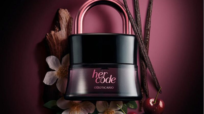 O Boticário apresenta Her Code Touch, fragrância que inspira o prazer feminino pelo toque