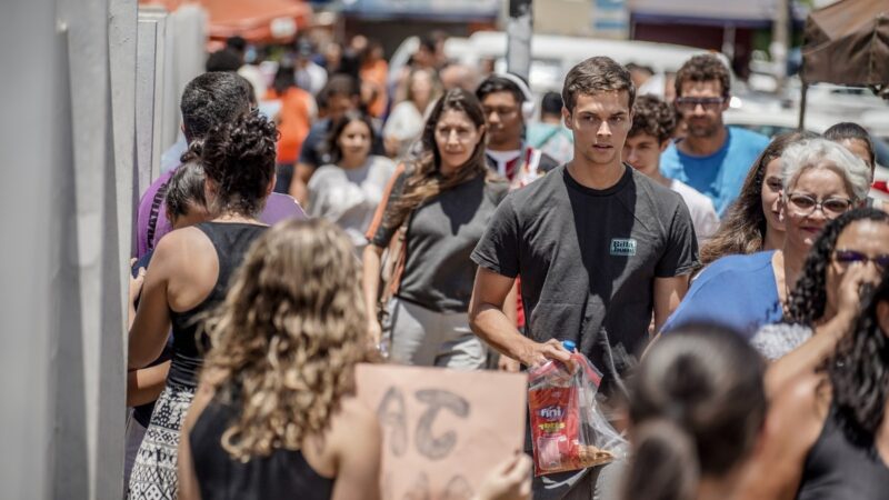 Simuladão gratuito e online vai preparar alunos para o Enem