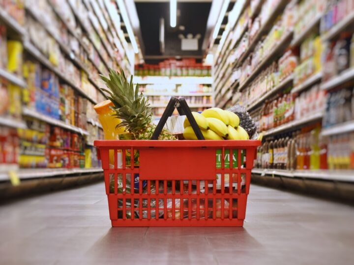 Mais brasileiros estão parcelando compras de supermercado