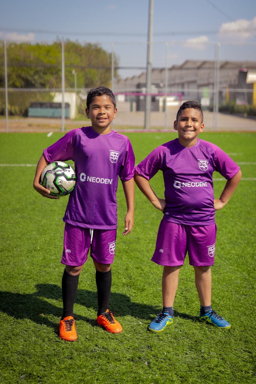 Programas sociais transformam vidas de crianças e jovens por meio do esporte