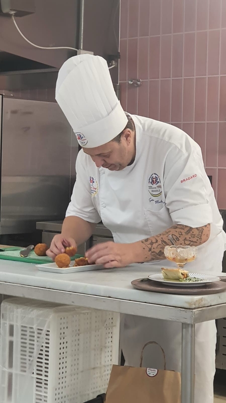 Chef Guto Medeiros apresenta a “Mandioca de Rolo” no Mesa São Paulo 2024