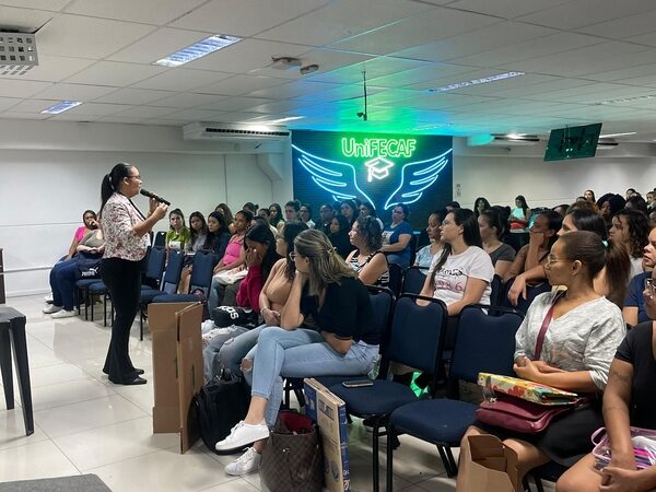 UniFECAF realiza evento de carreira para universitários