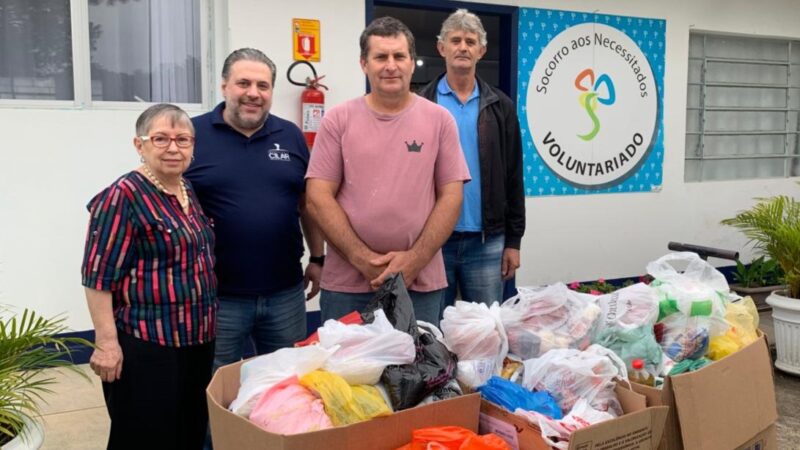 Rede Una arrecada 500 kg de alimentos e doa para Lar de Idosos