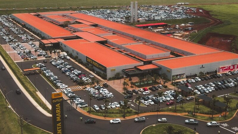 Outlet no interior de São Paulo registra 400 mil visitantes