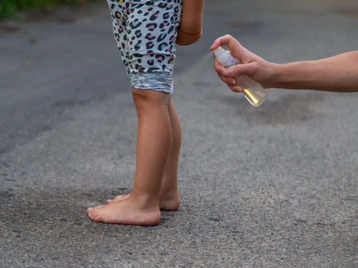 Sintomas e consequências da dengue podem ser ainda piores em crianças, alerta especialista