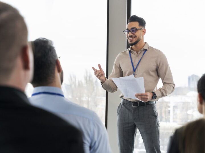 Sintelmark promove palestra exclusiva para homens sobre respeito e equidade