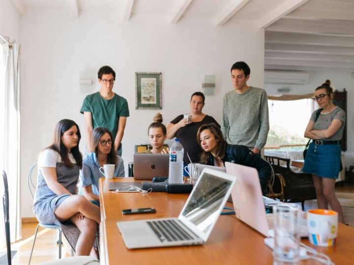 Jovem Aprendiz oferece chance para construir uma carreira