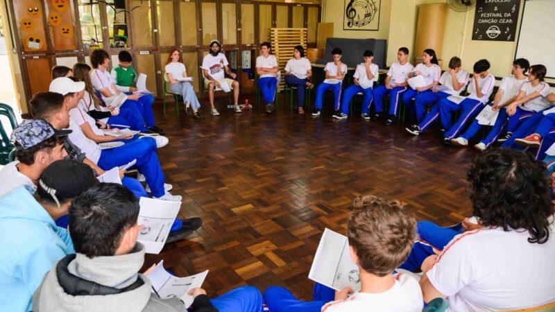 Estudantes de Coronel Vivida participam de Rodas de Leituras