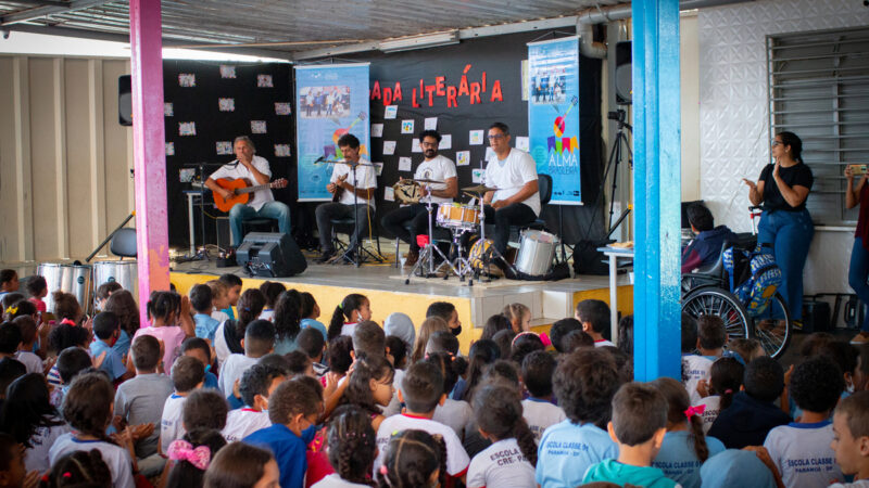 Alma Brasileira leva educação musical a escolas do DF