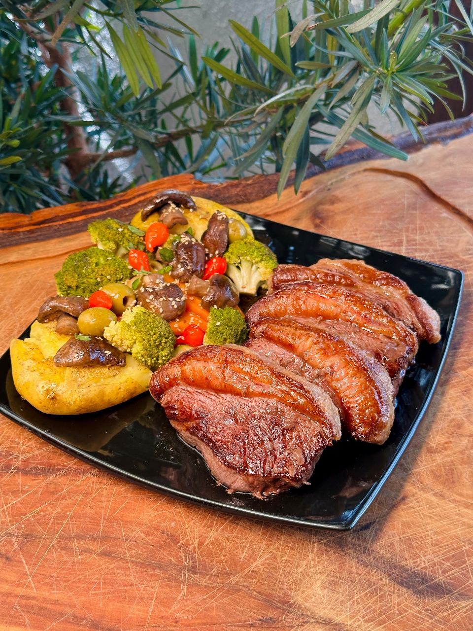 Cozinha Secreta promove almoço especial de Dia das Mães com menu exclusivo e reservas antecipadas