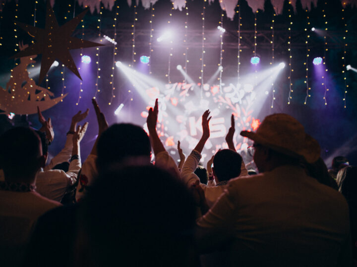 Festival sertanejo aquece turismo e comércio em Curitiba