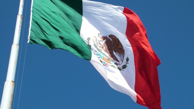 KRJ fortalece presença internacional na Expo Eléctrica México