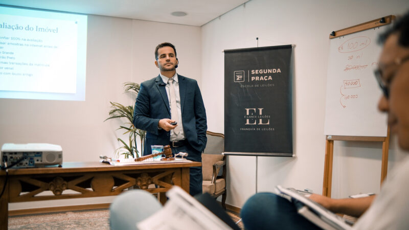 Franquia abre as portas para quem quer atuar como leiloeiro