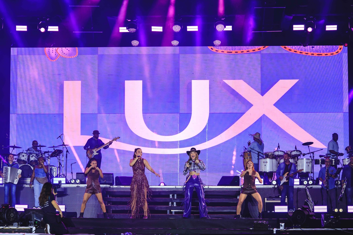 Lux estreia campanha “Energia de Cheirosa” com Ivete Sangalo
