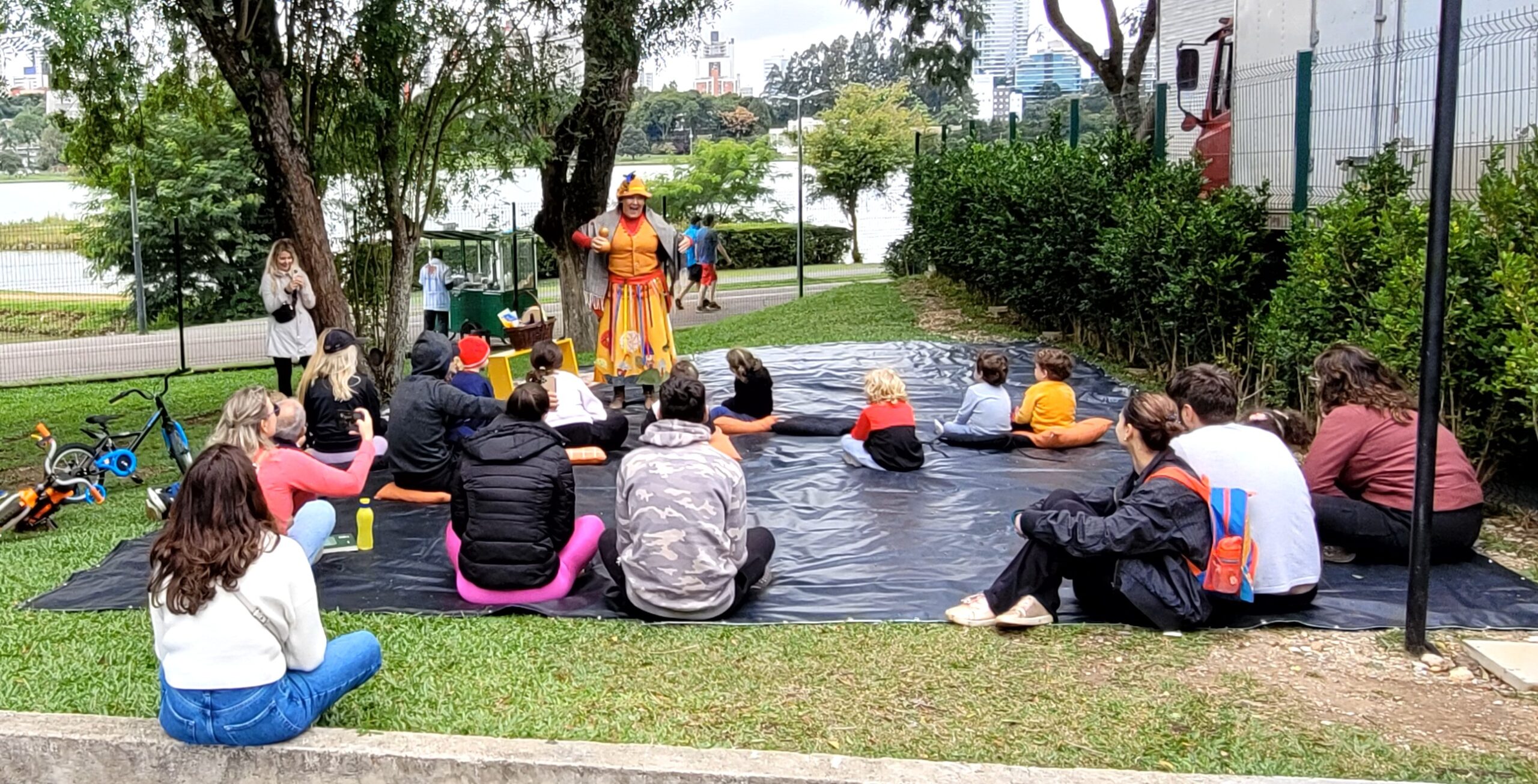Parque Barigui tem programação especial com pipa, pintura e leitura para crianças neste sábado