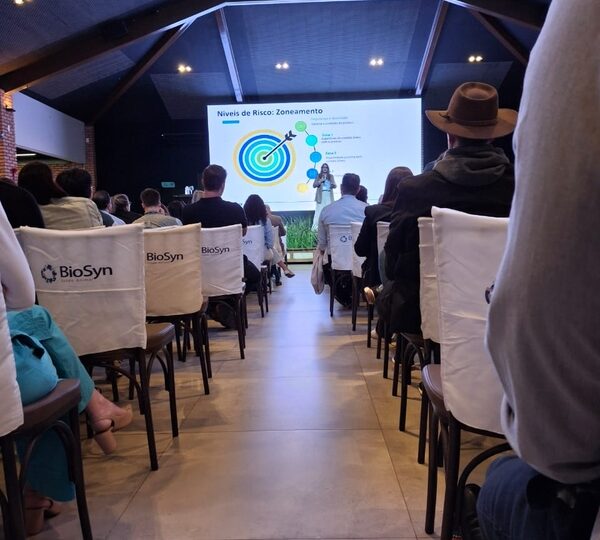 Mérieux NutriSciences participou do 11º UniFrango