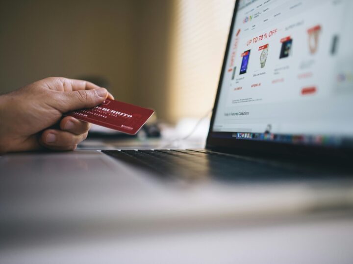 Varejo online busca alternativas para brigar com Mercado Livre, Shopee e Amazon