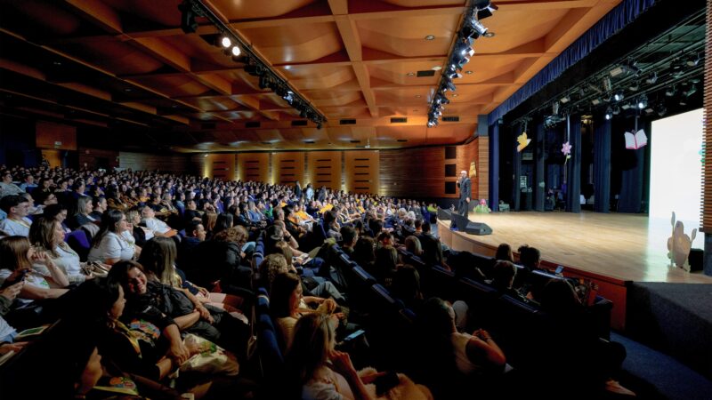 Summit Educação 2025 destaca raízes que sustentam transformação na educação