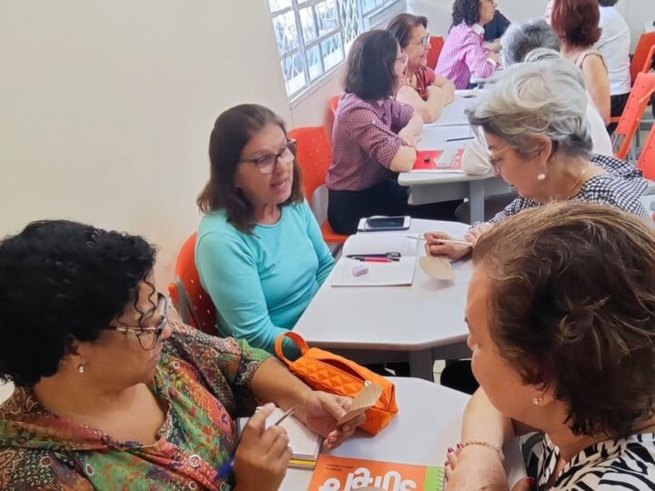 Mês de setembro chama atenção para a doença de Alzheimer