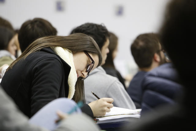Aulão gratuito prepara estudantes para vestibular da UFPR