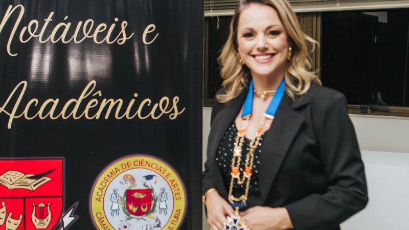 Giselle Suardi é condecorada com o Grão-Colar da Comunicação pela Câmara Brasileira de Cultura