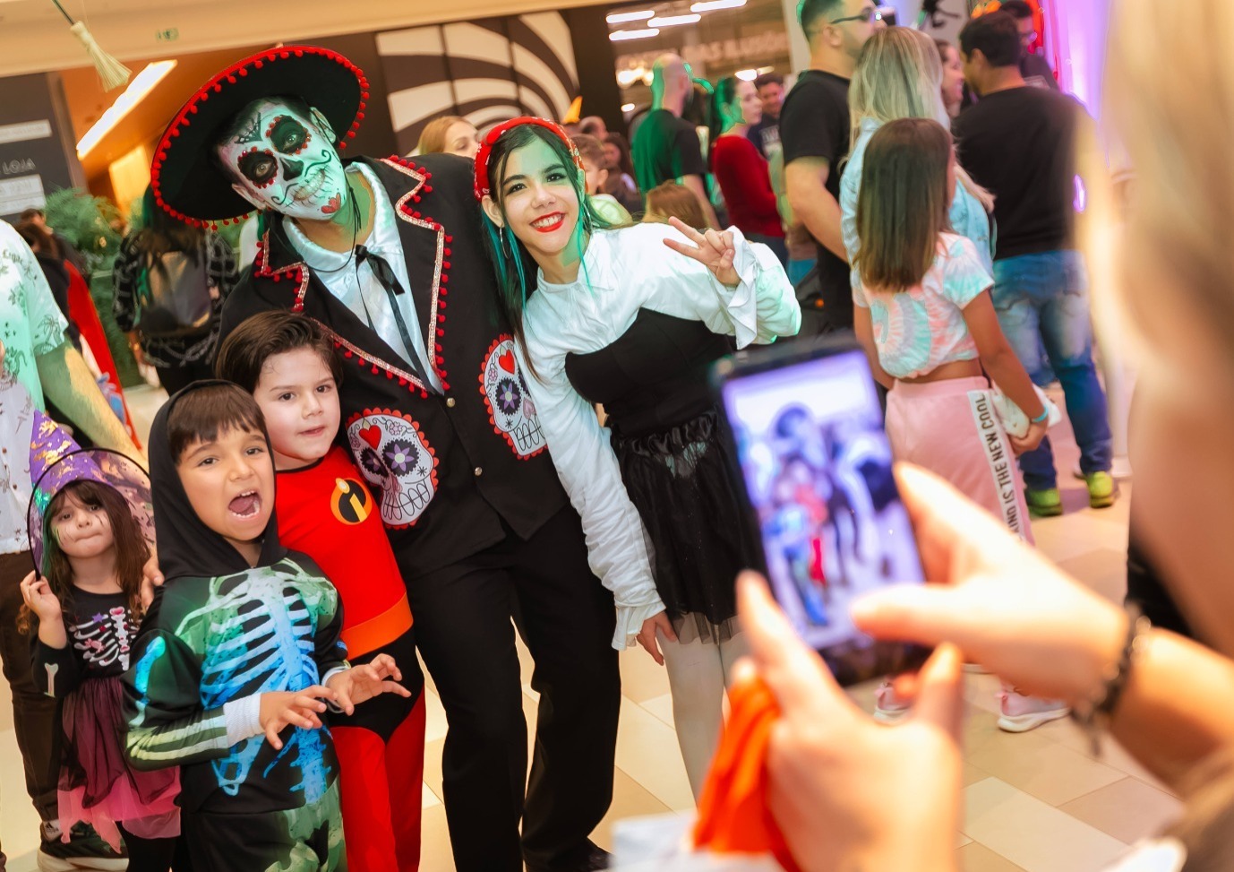 Caldeirão do Jotapê promete uma tarde de travessuras e diversão no Halloween do Jockey Plaza Shopping
