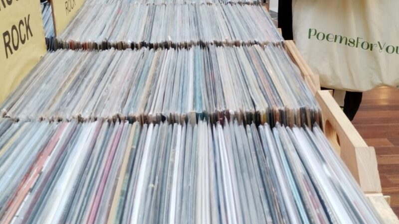 IV Encontro de Colecionadores e Feira de Vinil movimenta Curitiba com raridades, música eletrônica e promoções de Black Friday