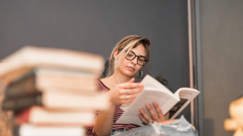 Como estimular a leitura na era da informação compacta e instantânea