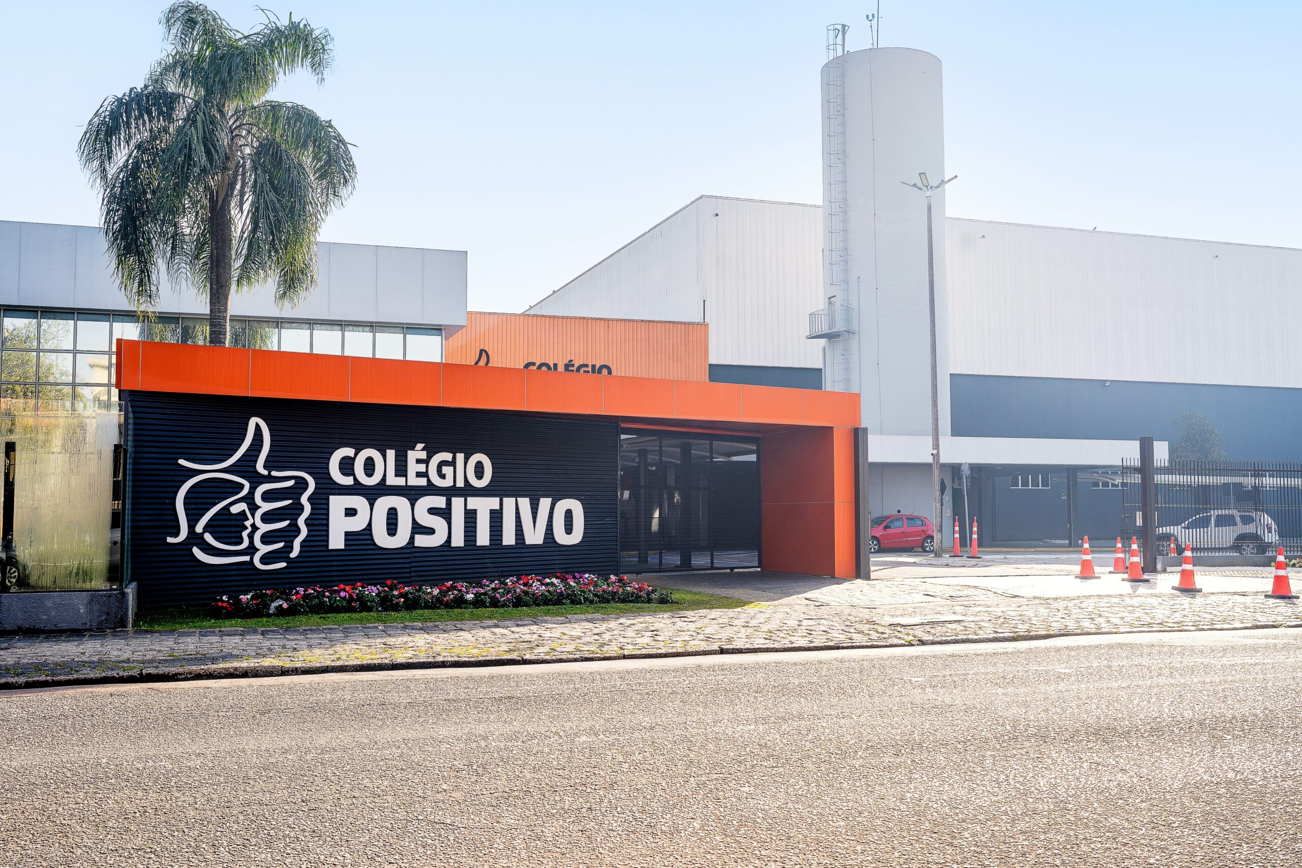 Concurso de Bolsas do Colégio Positivo encerra inscrições em 22 de outubro
