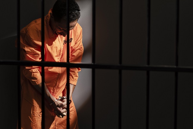 A importância de um advogado criminal quando a liberdade está em jogo