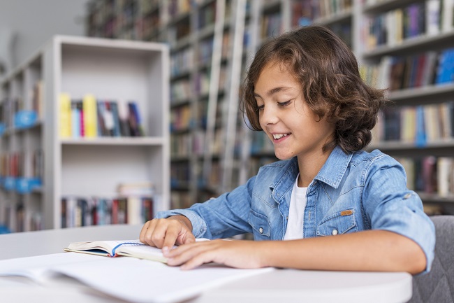 Leitura melhora equilíbrio emocional em tempos de inteligência artificial