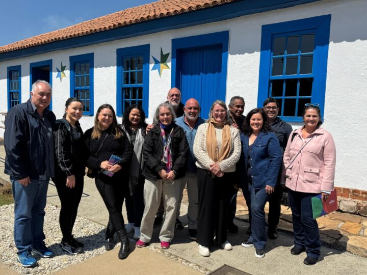 ABRAJET Paraná empossa nova diretoria em cerimônia realizada em Curitiba