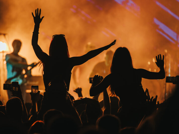 ‘Gig Tripping’ impulsiona mercado de hotelaria com shows e festivais musicais em Curitiba
