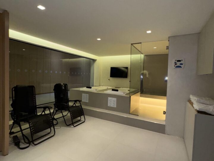 Surf Center inaugura espaço de recuperação muscular em parceria com a Recovery Pro Esporte