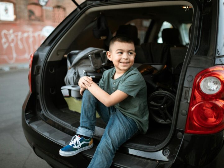 Cinto de segurança e cadeirinha: transporte irregular expõe motoristas e passageiros a riscos e multas no trânsito