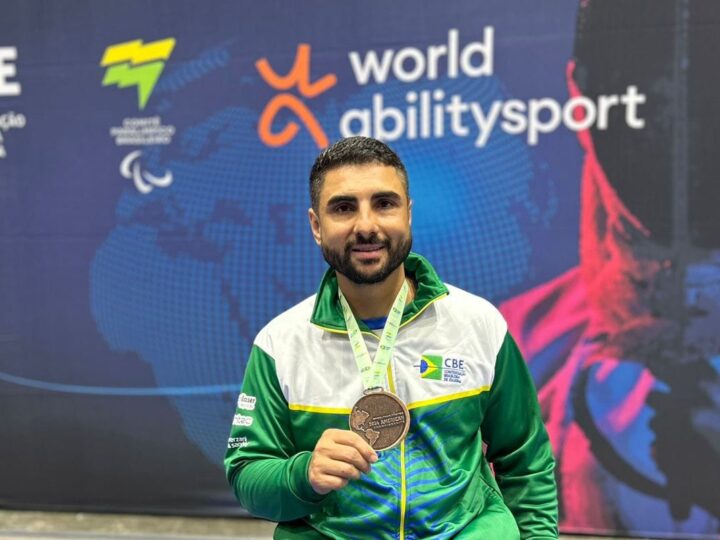 A virada de Izaías Monteiro na paraesgrima: paranaense estará na Copa do Mundo da Tailândia